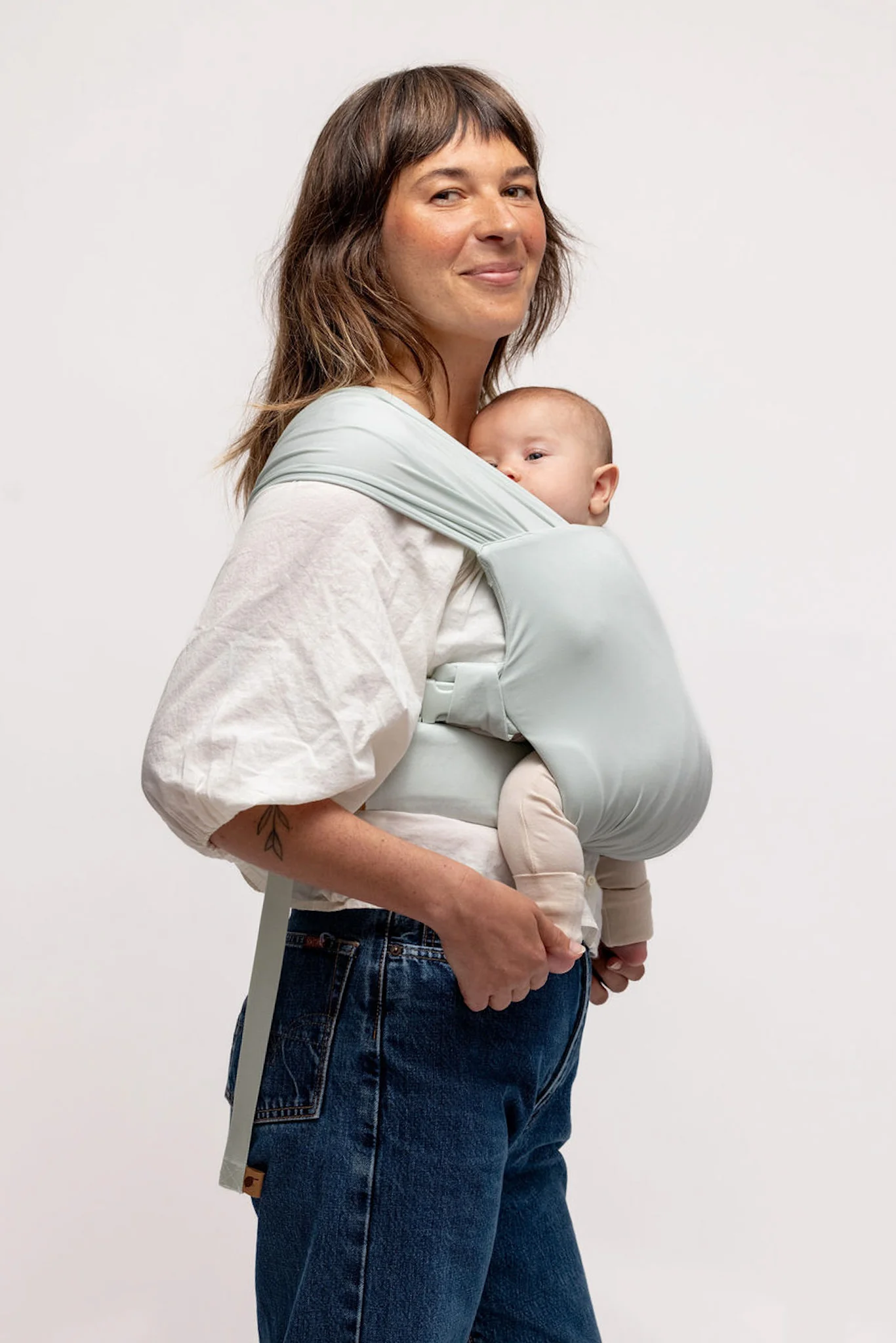 Swatches: Aerial Newborn Buckle Wrap